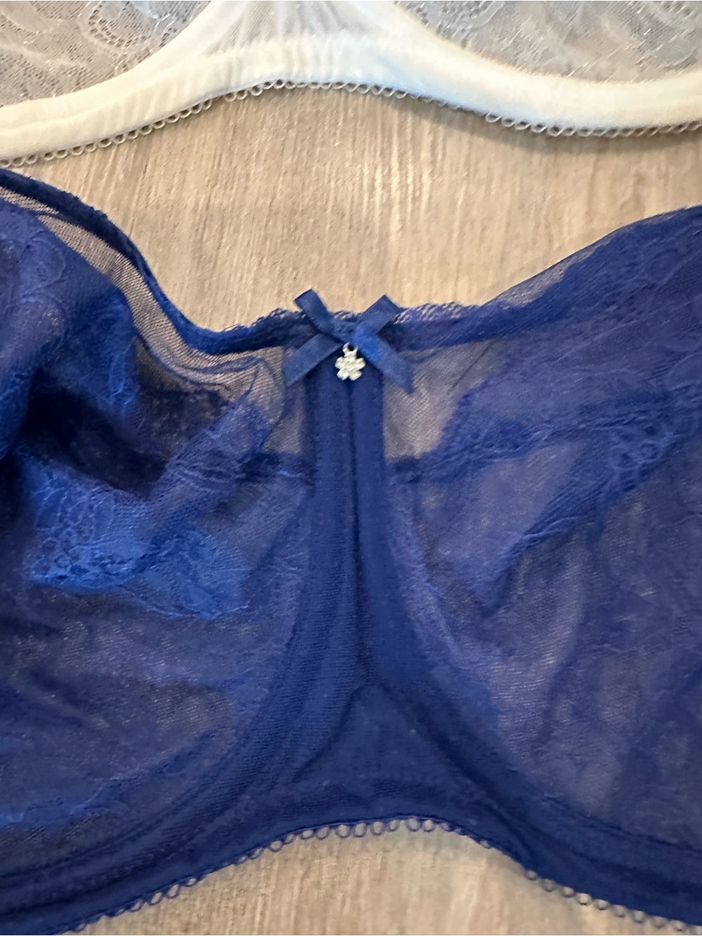 Wacoal Sheer Lace Underwire Trio - White, Navy, Light Blue - Picture 5 of 10